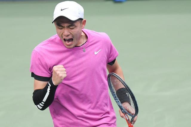 有些尴尬 有些尴尬